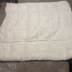 NEW  White Box-Stitched Mattress topper.